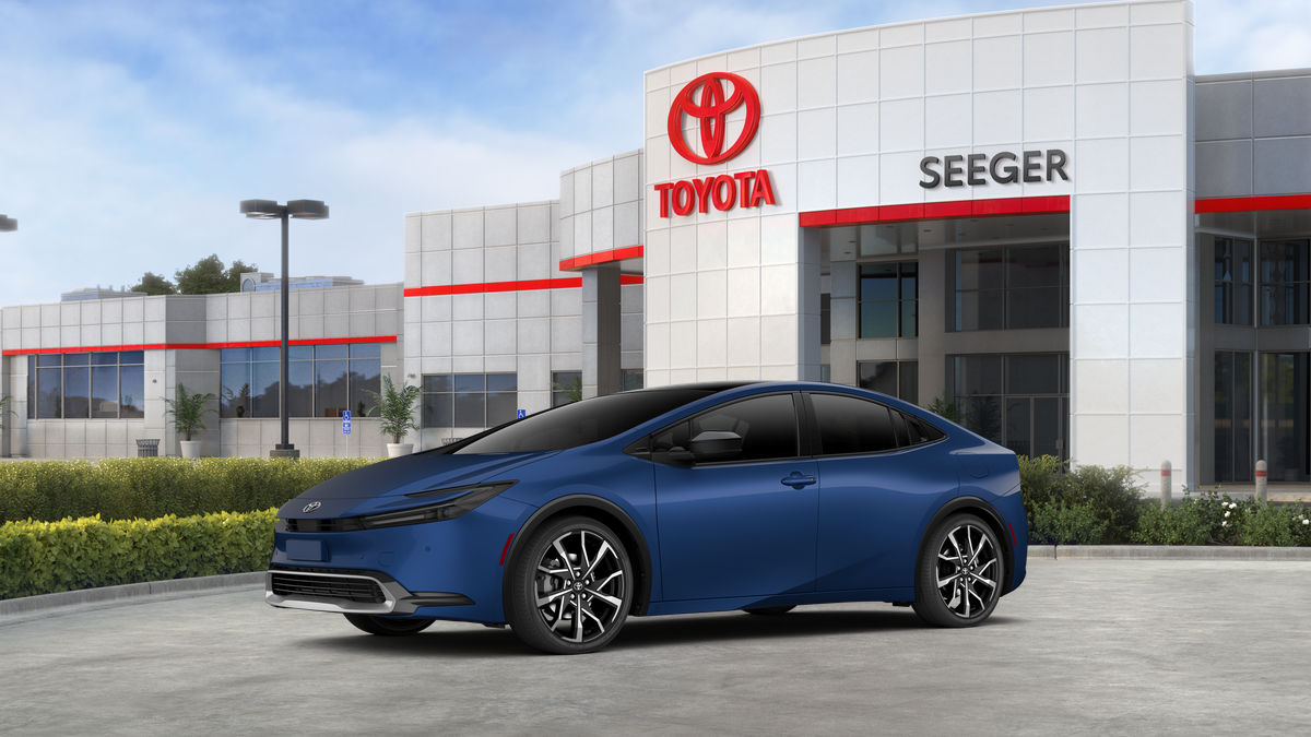 2027 Toyota Prius Plug-In Hybrid XSE