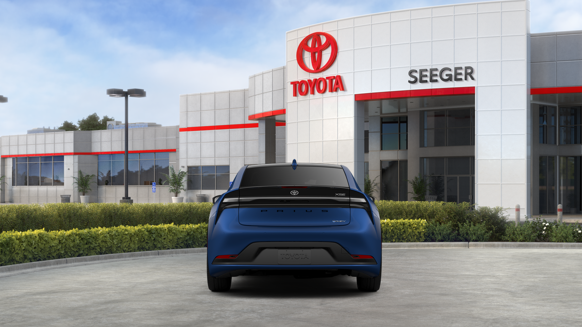 2027 Toyota Prius Plug-In Hybrid XSE
