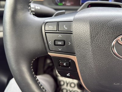 2024 Toyota CROWN Platinum