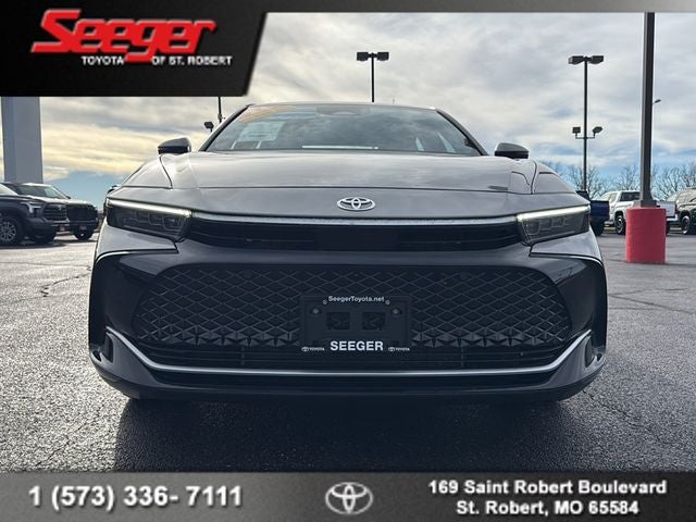 2024 Toyota CROWN Platinum