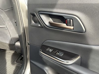 2024 Toyota CROWN Platinum