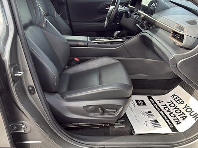 2024 Toyota CROWN Platinum