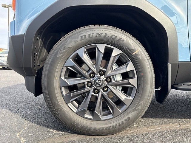 2027 Toyota Land Cruiser Base
