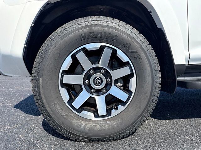 2024 Toyota 4Runner TRD Off-Road - Photo 12