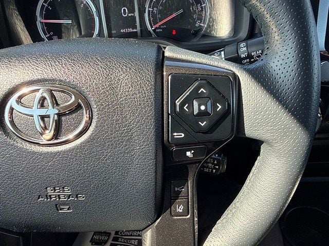 2024 Toyota 4Runner TRD Off-Road - Photo 17