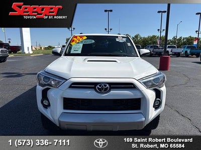 2024 Toyota 4Runner TRD Off-Road