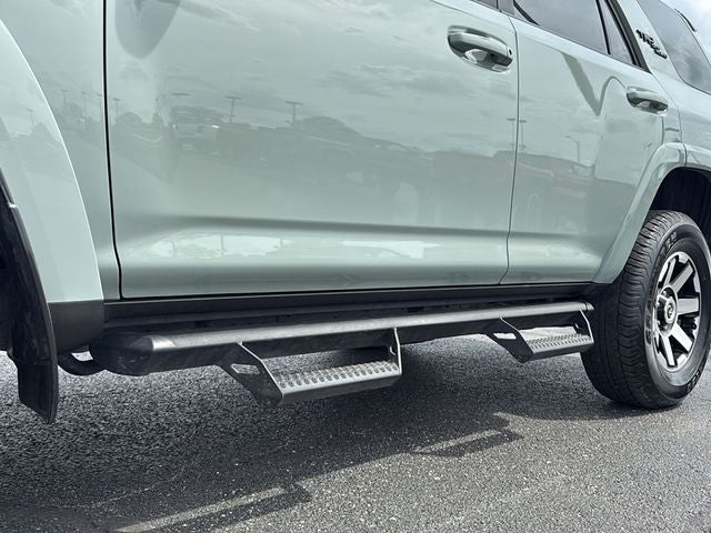 2023 Toyota 4RUNNER TRD Off-Road