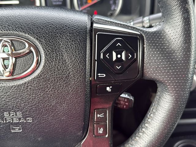 2023 Toyota 4RUNNER TRD Off-Road