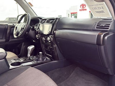 2023 Toyota 4RUNNER TRD Off-Road