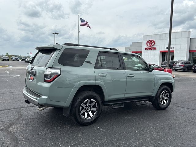 2023 Toyota 4RUNNER TRD Off-Road