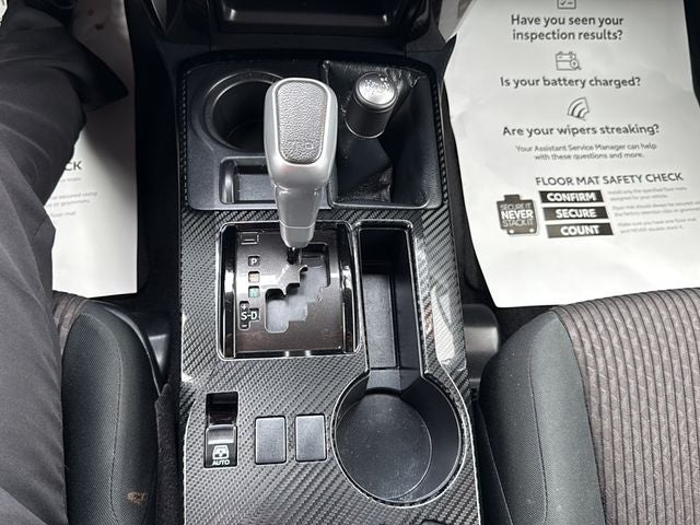 2024 Toyota 4RUNNER TRD Off-Road