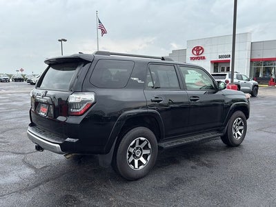 2024 Toyota 4RUNNER TRD Off-Road