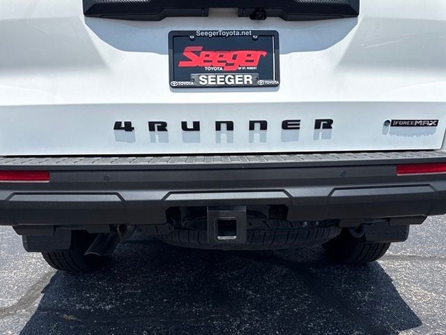2025 Toyota 4Runner TRD Off-Road - Photo 10