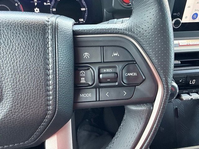 2025 Toyota 4Runner TRD Off-Road - Photo 20