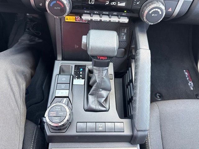 2025 Toyota 4Runner TRD Off-Road - Photo 25