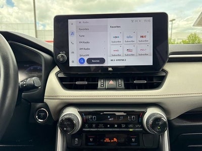 2023 Toyota RAV4 HYBRID Limited
