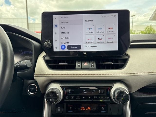 2023 Toyota RAV4 HYBRID Limited