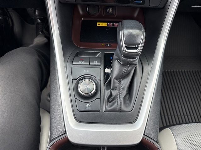 2023 Toyota RAV4 HYBRID Limited