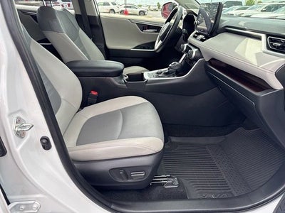 2023 Toyota RAV4 HYBRID Limited