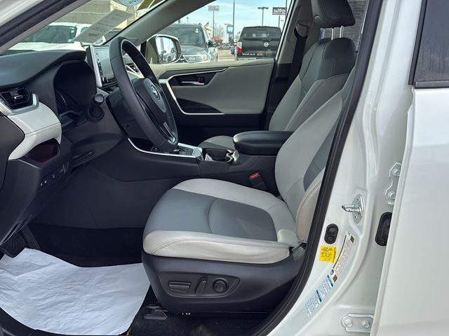 2019 Toyota RAV4 HYBRID Limited