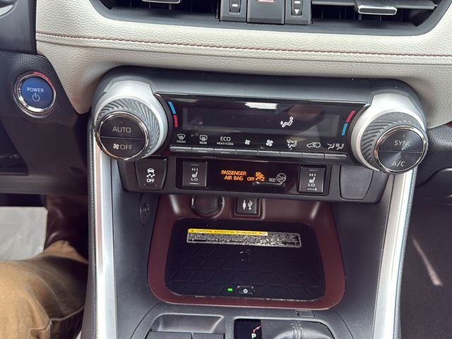 2019 Toyota RAV4 HYBRID Limited