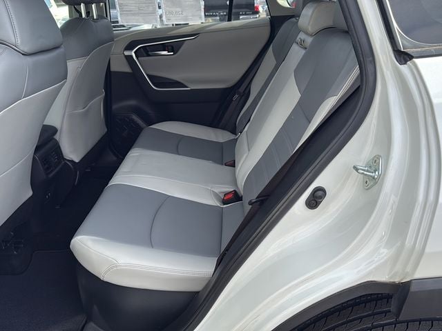 2019 Toyota RAV4 HYBRID Limited