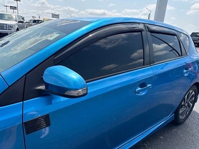 2016 Scion iM Base