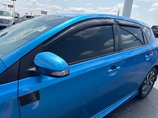 2016 Scion iM Base