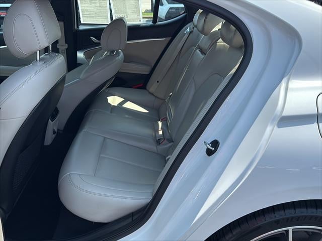 2023 Genesis G70 2.0T