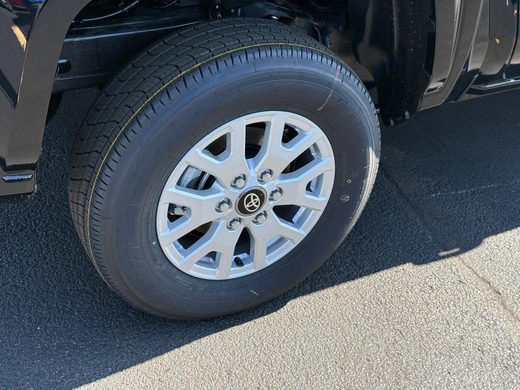 2026 Toyota Tacoma SR5 Double Cab 6' Bed AT (Natl)