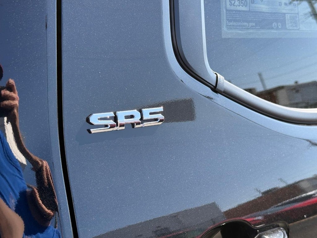 2026 Toyota Tacoma SR5 Double Cab 6' Bed AT (Natl)