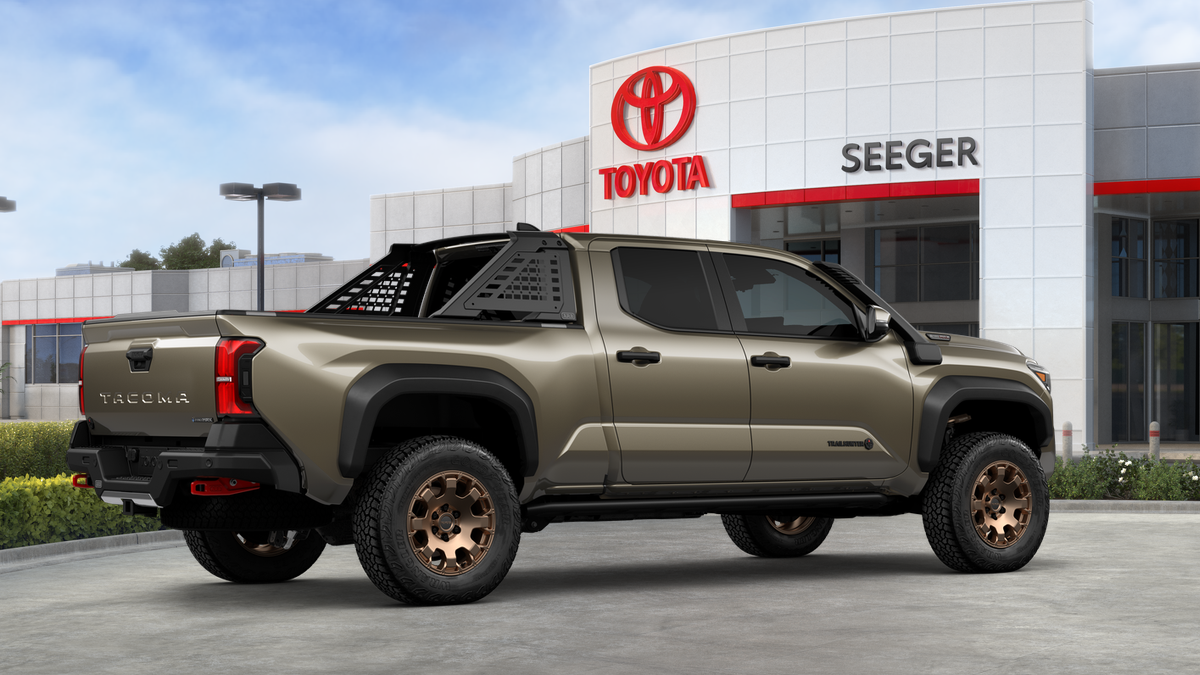 2026 Toyota Tacoma Hybrid Trailhunter