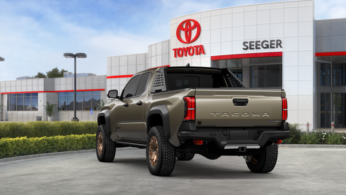 2026 Toyota Tacoma Hybrid Trailhunter