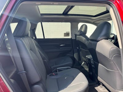 2026 Toyota Grand Highlander Platinum AWD (Natl)