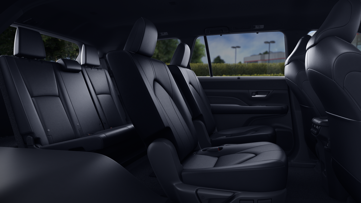 2026 Toyota Grand Highlander Hybrid Hybrid Nightshade