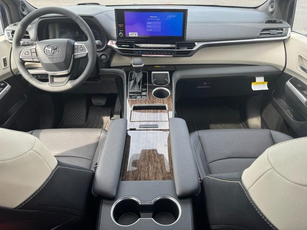 2026 Toyota Sienna Platinum