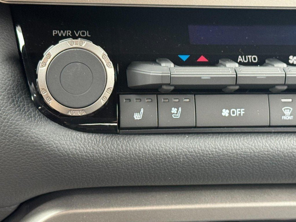2026 Toyota Tundra Hybrid Limited i-FORCE MAX