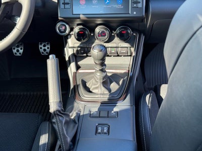 2027 Toyota GR86 Premium