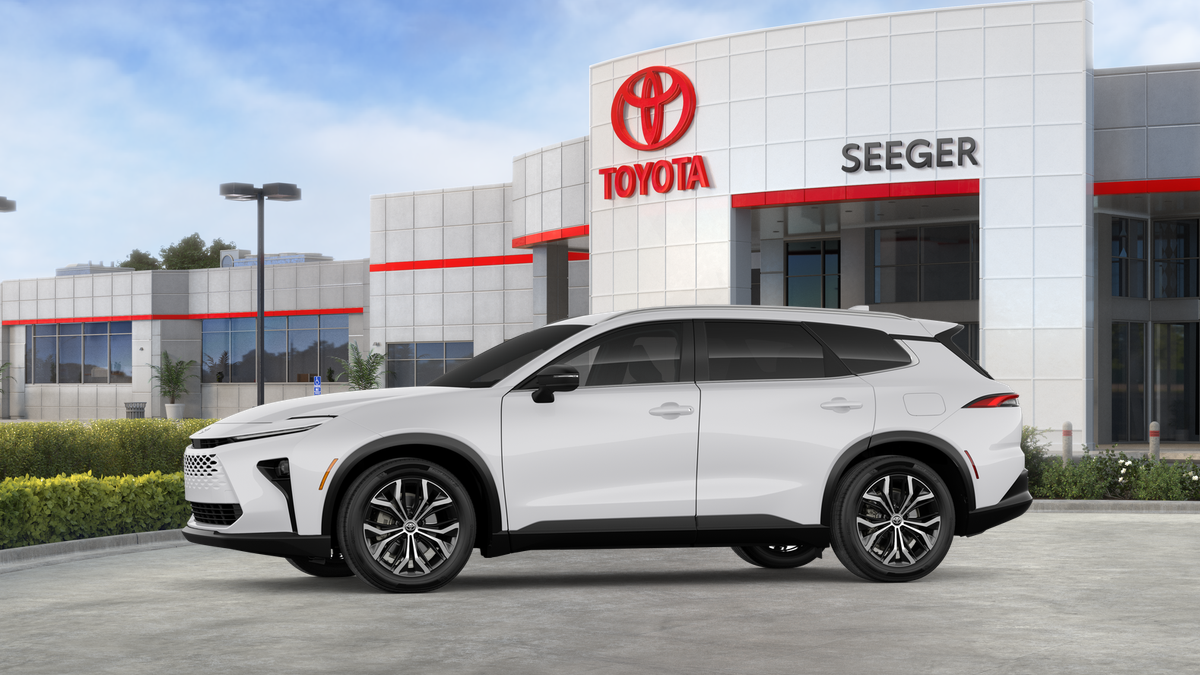 2026 Toyota Toyota Crown Signia XLE