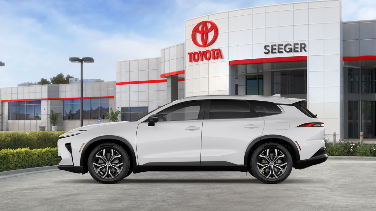 2026 Toyota Toyota Crown Signia XLE