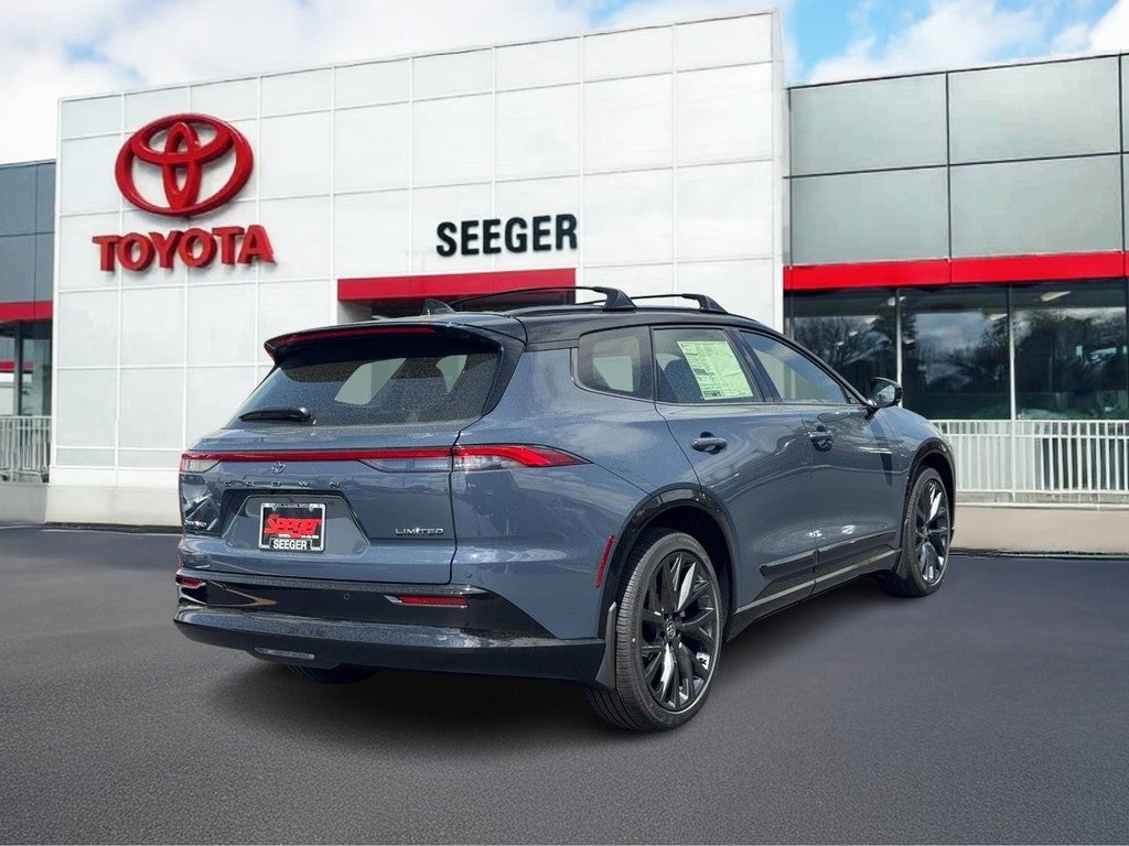 2026 Toyota Toyota Crown Signia Limited