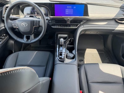 2026 Toyota Toyota Crown Signia Limited