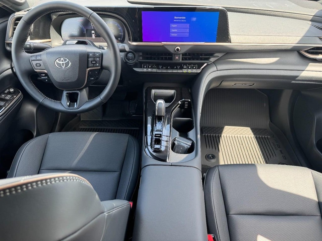 2026 Toyota Toyota Crown Signia Limited