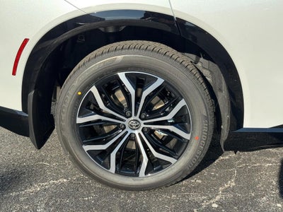 2025 Toyota Toyota Crown Signia XLE