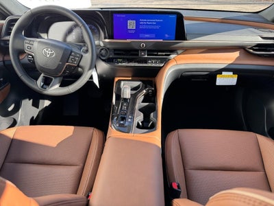 2025 Toyota Toyota Crown Signia XLE