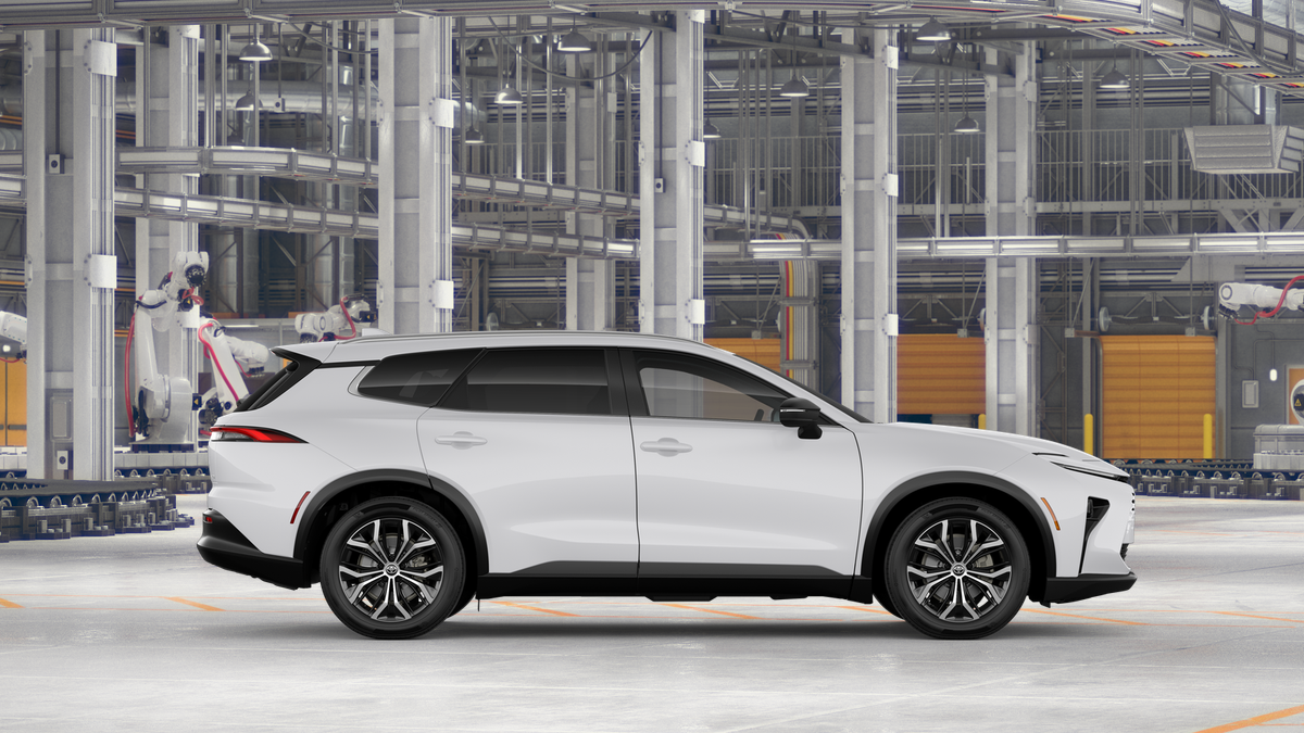 2026 Toyota Crown Signia XLE