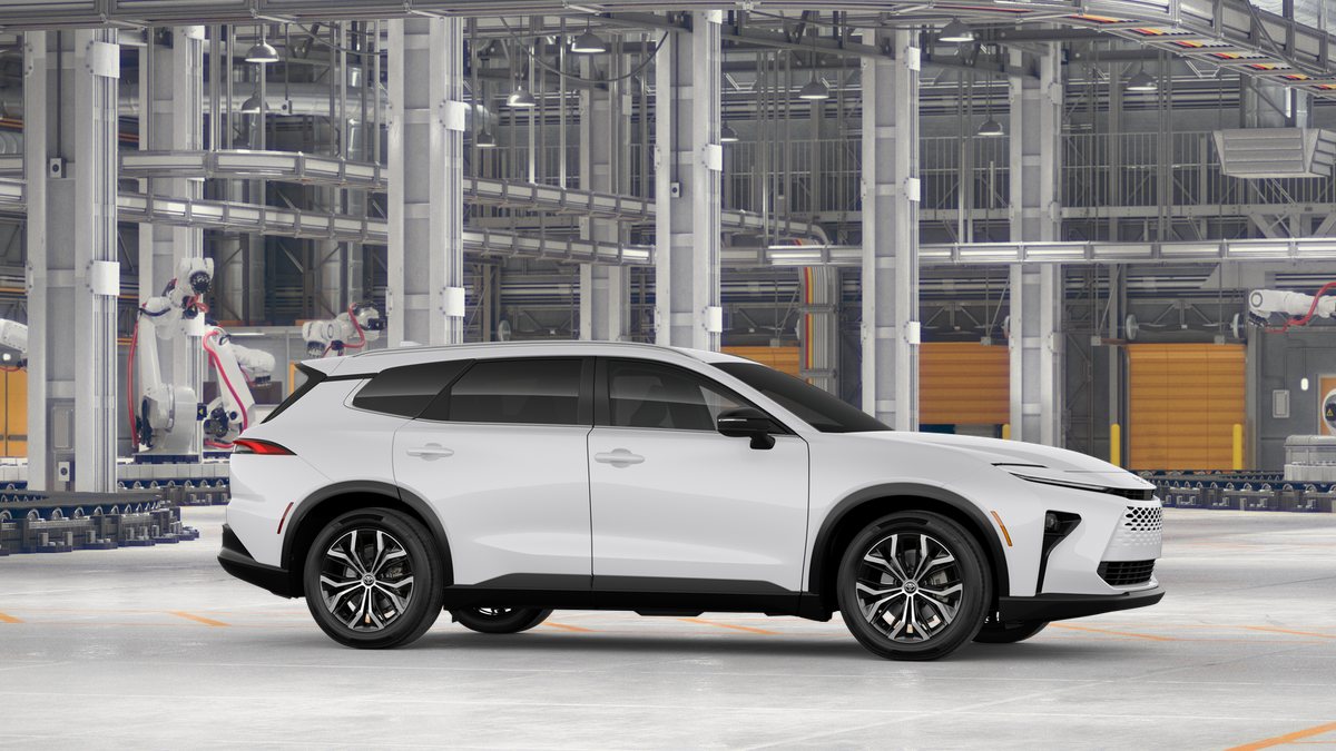 2026 Toyota Crown Signia XLE