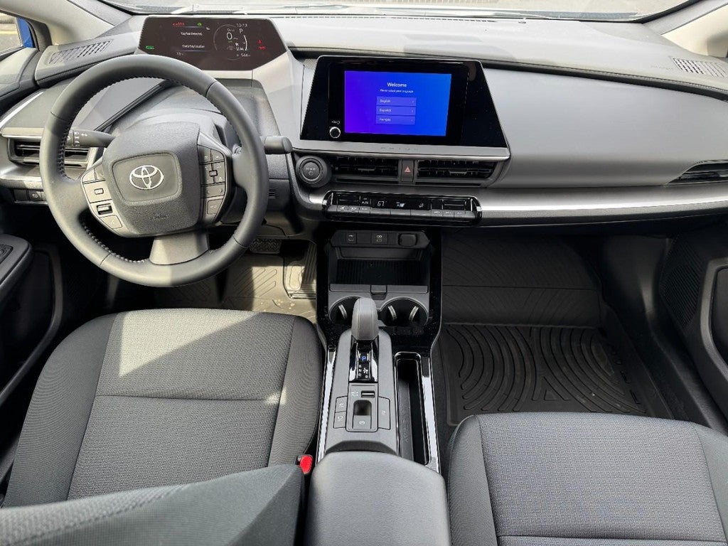 2026 Toyota Prius LE (Natl)