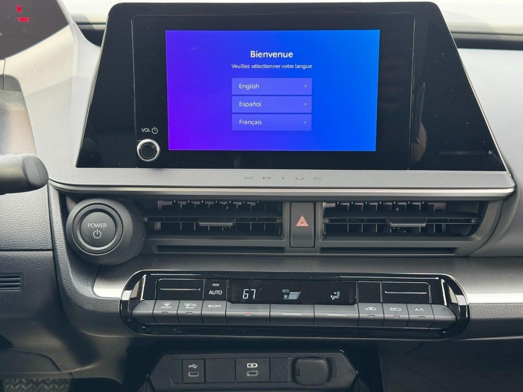 2026 Toyota Prius LE (Natl)