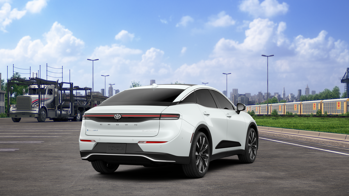 2026 Toyota Toyota Crown Platinum